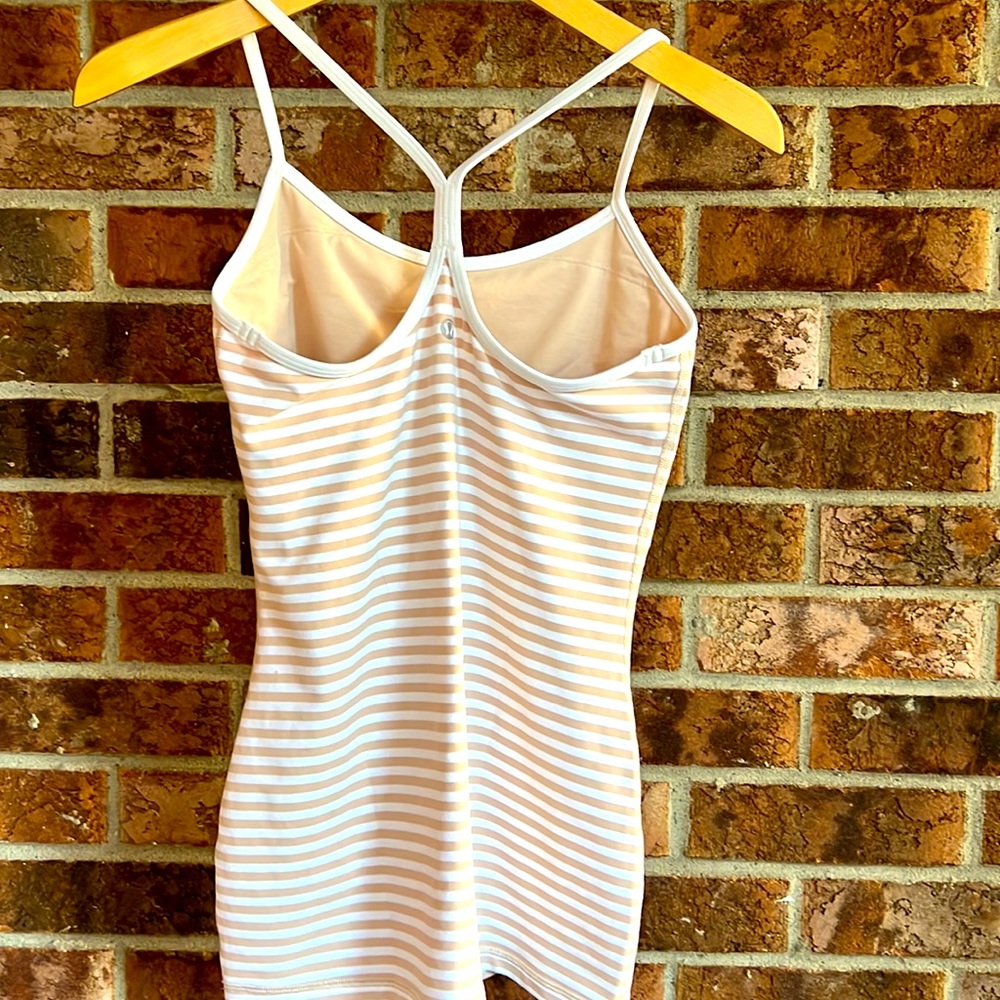 Lululemon  Power Y Tank  top UC